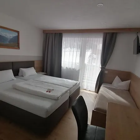 Pensión Gaestehaus Holaus
