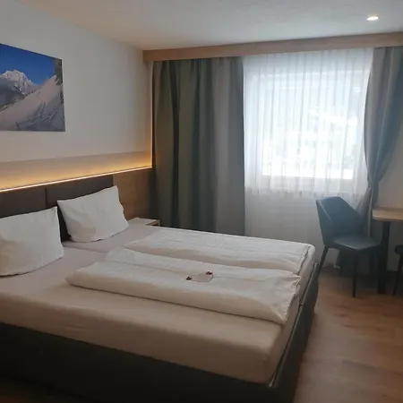 Gastehaus Holaus Mayrhofen