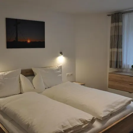 Gaestehaus Holaus 3*