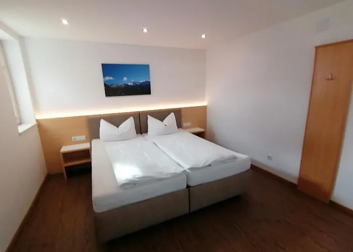 Konukevi Gaestehaus Holaus