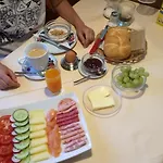 Gaestehaus Holaus Майрхофен