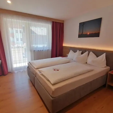 Pensión Gaestehaus Holaus Mayrhofen